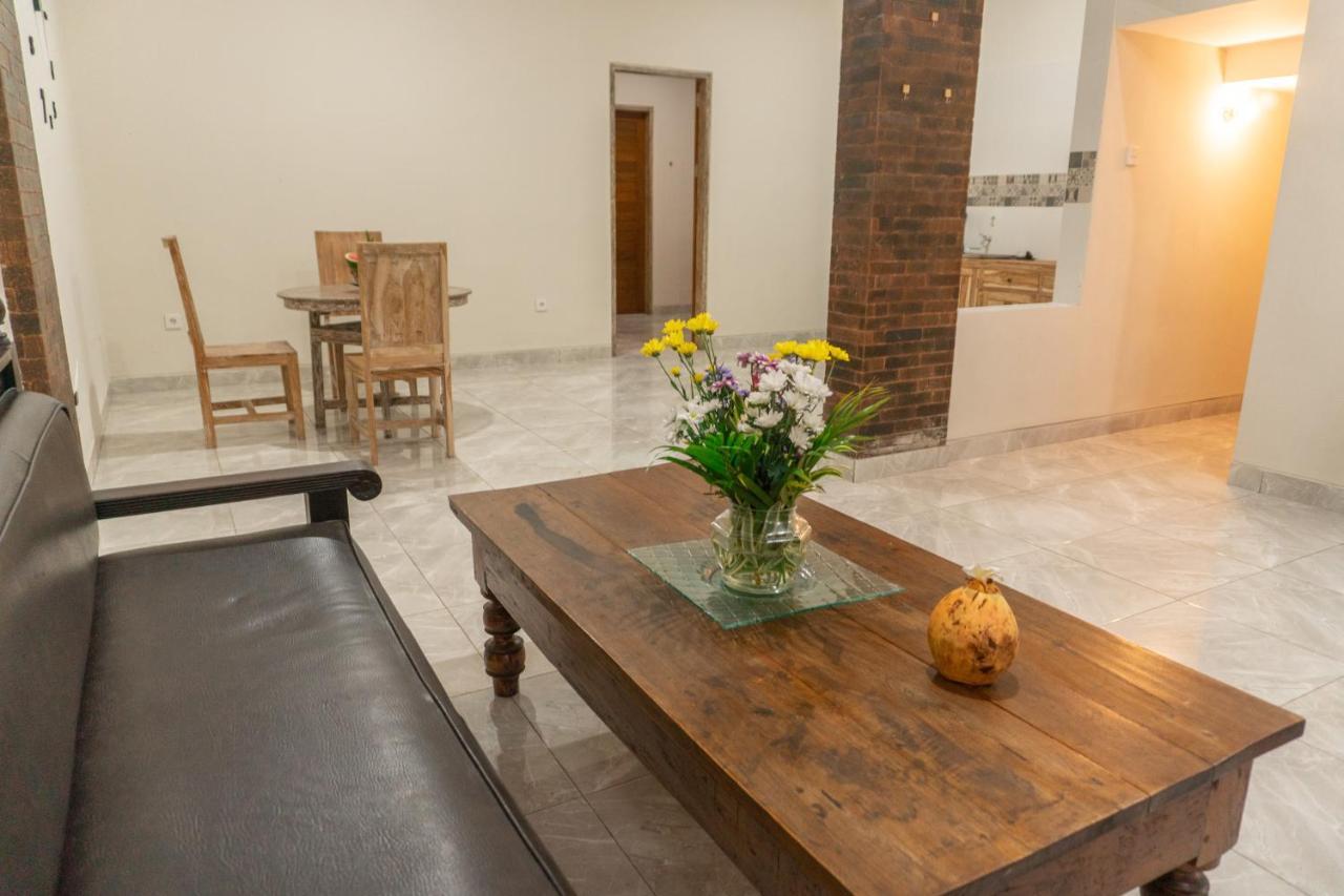 Townhouse, Pool & Kitchen, Ubud, Cucus Mondok Aparthotel Exterior photo