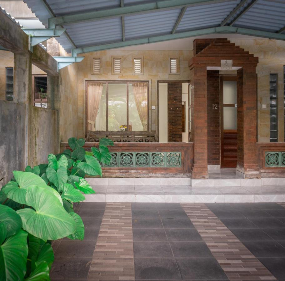 Townhouse, Pool & Kitchen, Ubud, Cucus Mondok Aparthotel Exterior photo