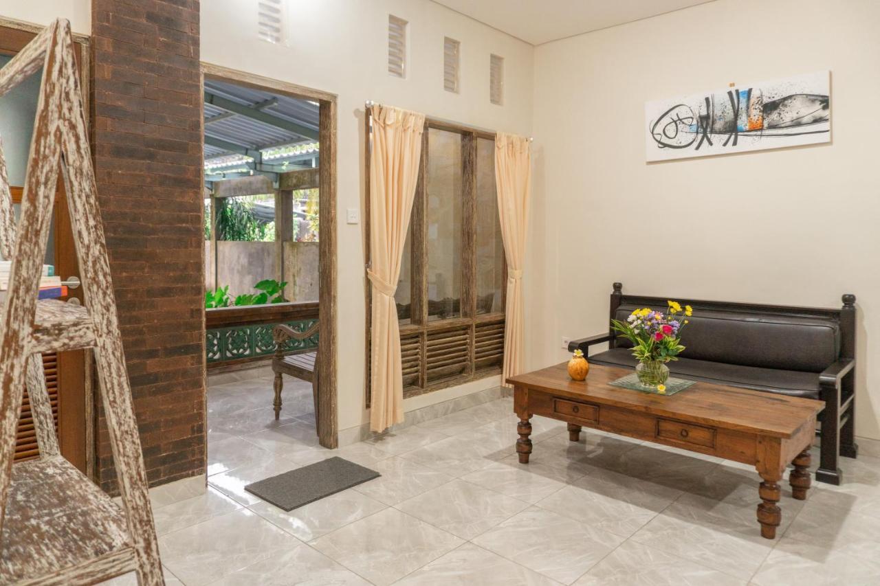 Townhouse, Pool & Kitchen, Ubud, Cucus Mondok Aparthotel Exterior photo