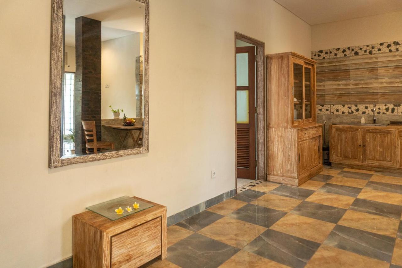 Townhouse, Pool & Kitchen, Ubud, Cucus Mondok Aparthotel Exterior photo